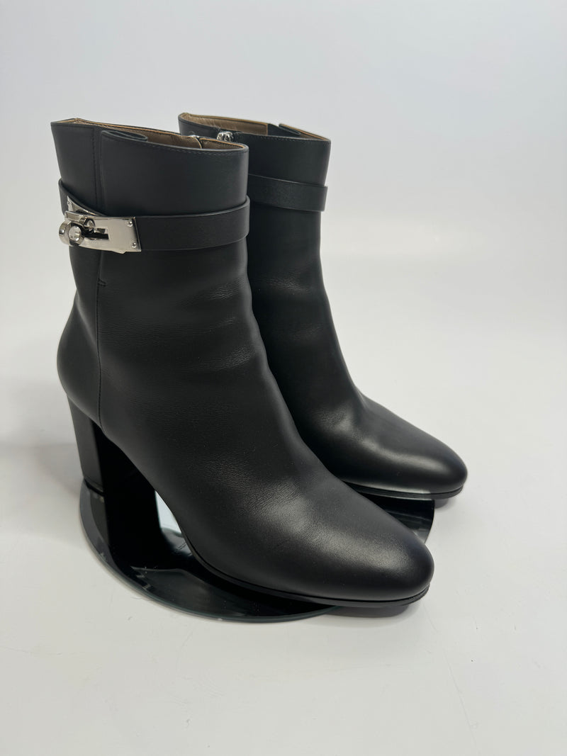 Hermès Saint Germain Ankle Boots (EU 40/ UK 7)