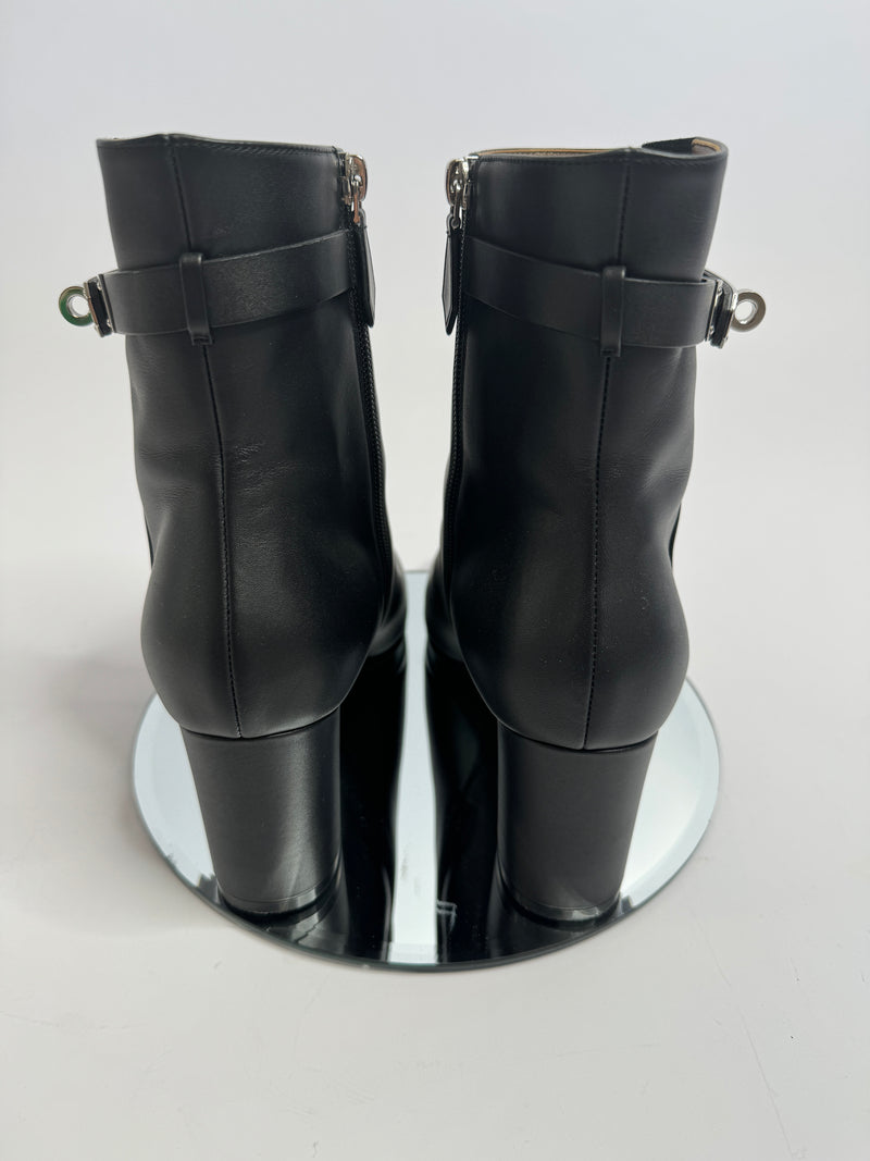 Hermès Saint Germain Ankle Boots (EU 40/ UK 7)