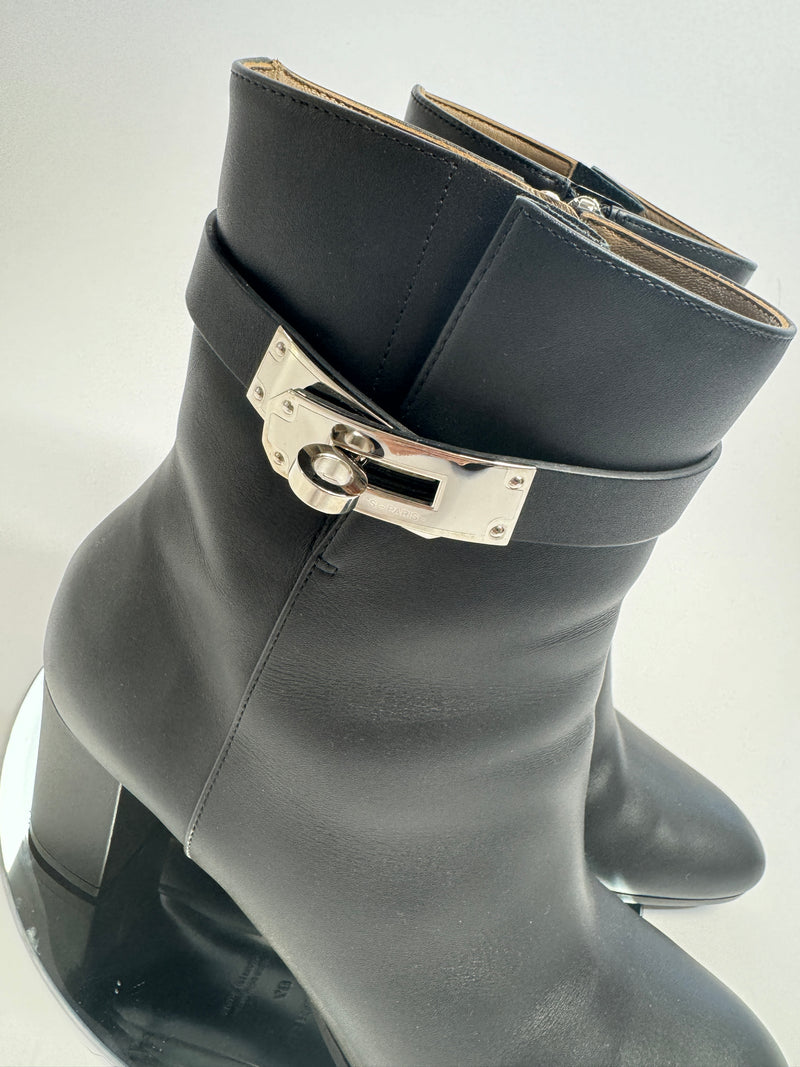 Hermès Saint Germain Ankle Boots (EU 40/ UK 7)