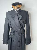 Burberry Black  Kensington Heritage Trench Coat (Size IT44 / UK 12)