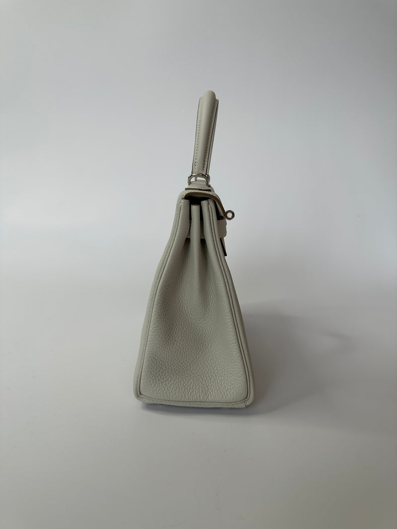 Hermès Kelly 28 II Retourne In Gris Pale With Palladium Hardware