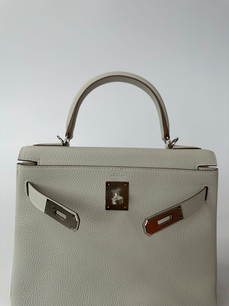 Hermès Kelly 28 II Retourne In Gris Pale With Palladium Hardware
