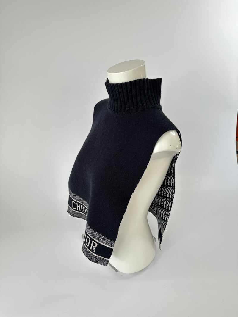 Christian Dior D -Oblique Reversible Jumper Snood