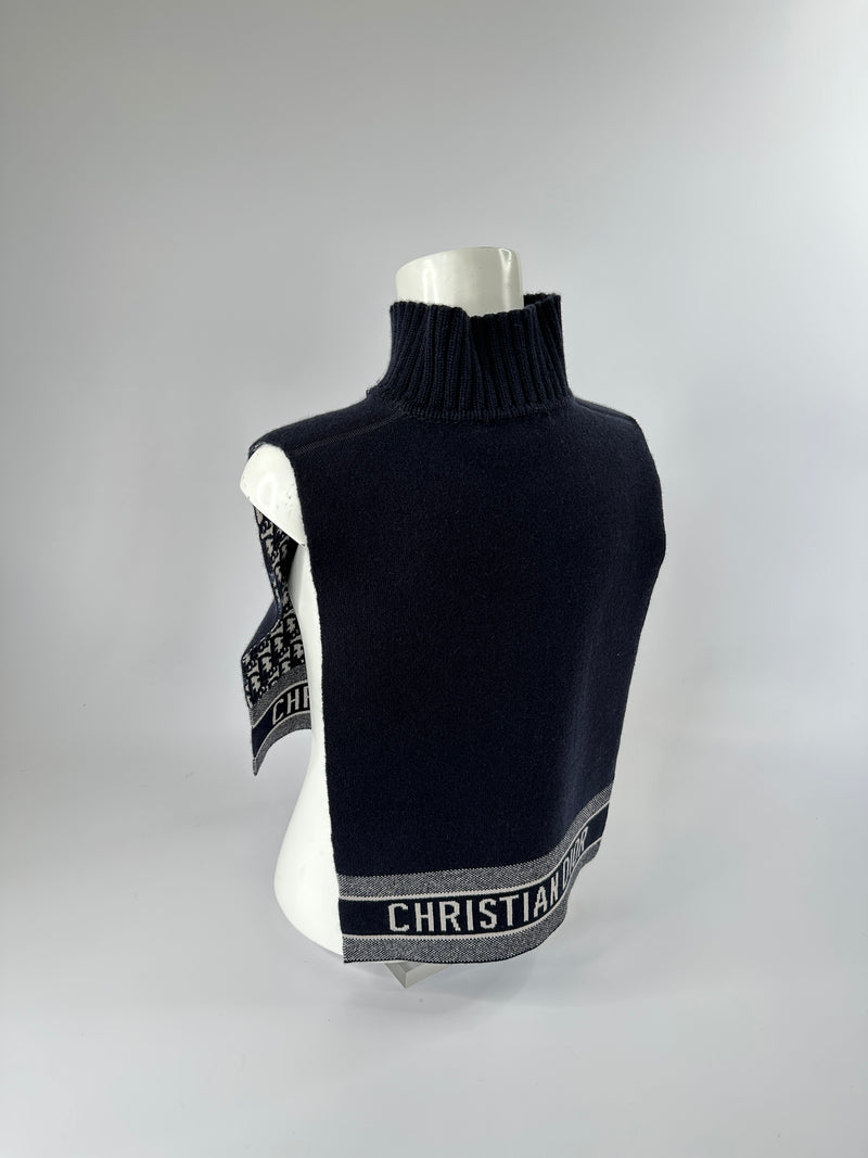 Christian Dior D -Oblique Reversible Jumper Snood