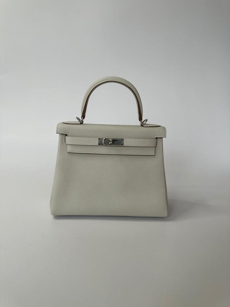 Hermès Kelly 28 II Retourne In Gris Pale With Palladium Hardware