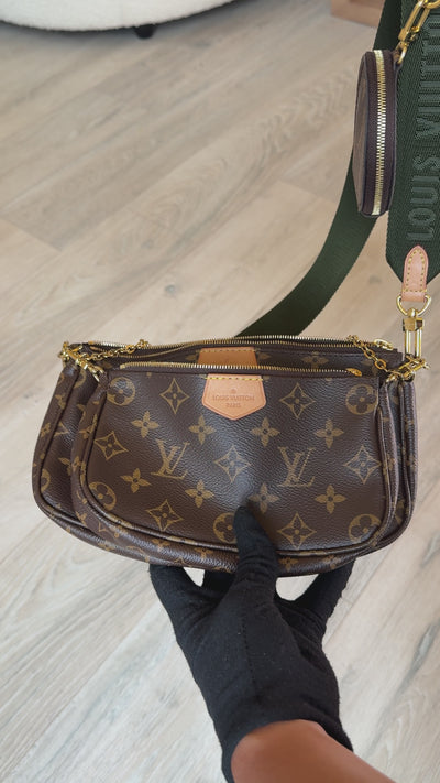Louis Vuitton Multi Pochette In Monogram Canvas With Gold Hardware 100% authentic and preloved in excellent condition