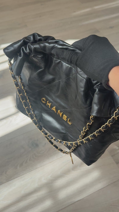 Leather With Aged Gold Hardware in excellent condition 100% authentic and preloved