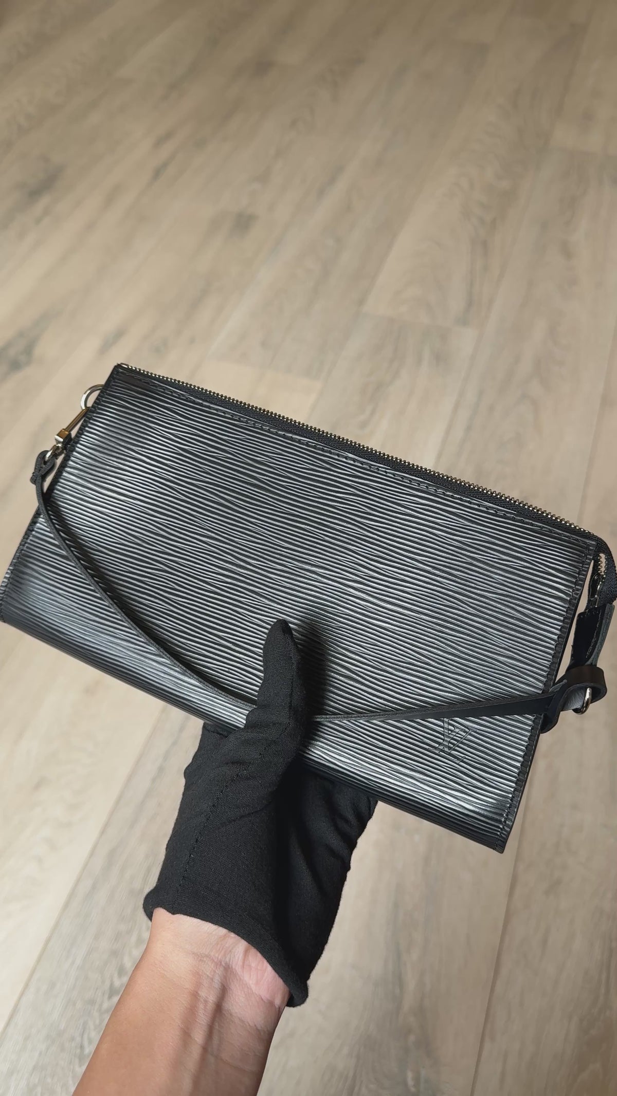 Louis Vuitton Pochette In Black Epi Leather With Silver Hardware. 100% authentic and preloved in excellent condition