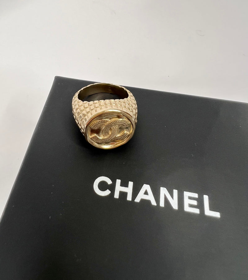 Chanel Signet CC Gold Ring