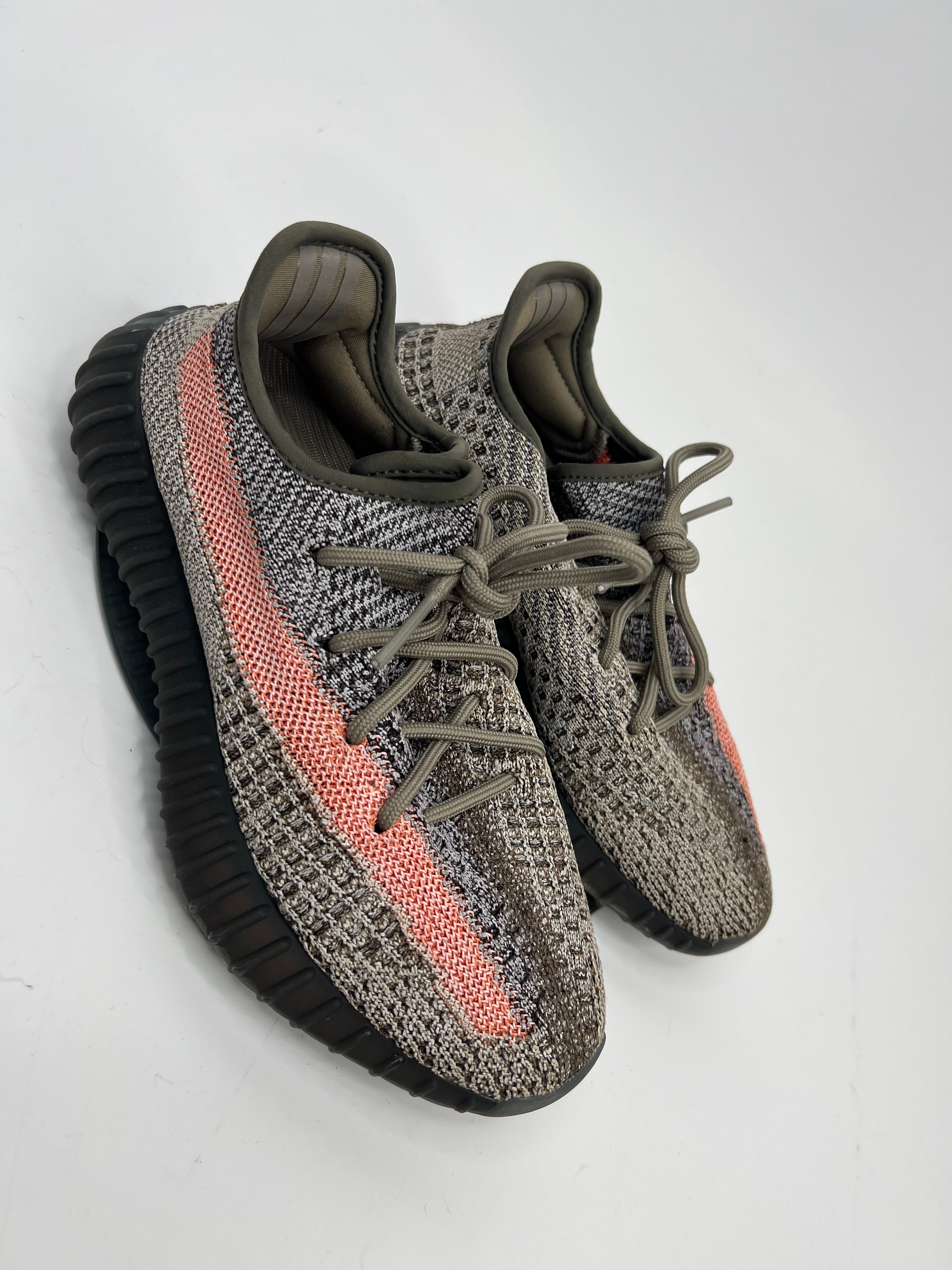 Adidas Yeezy Boost 350 V2 Trainers in Bred (Size 38/UK 5)