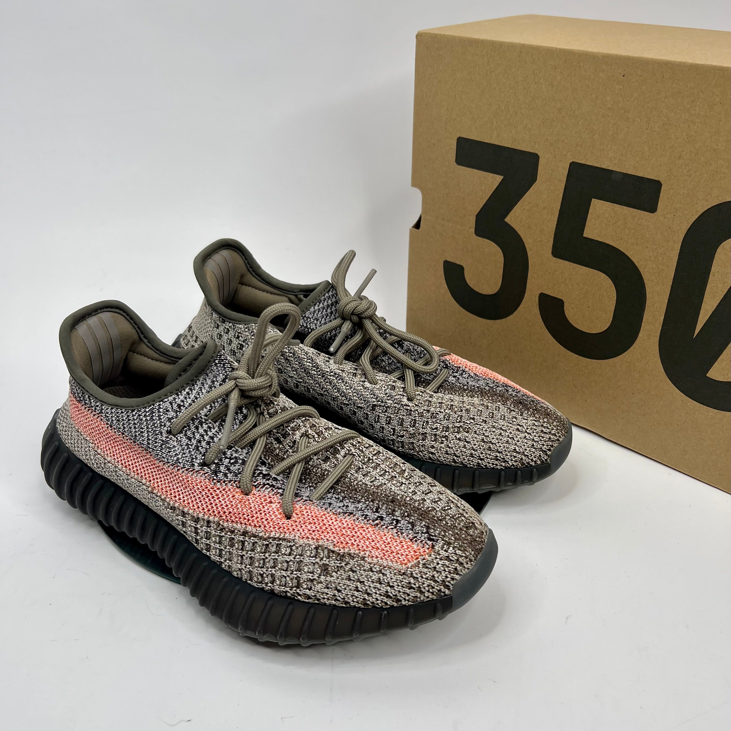 Adidas Yeezy Boost 350 V2 Trainers in Bred (Size 38/UK 5)
