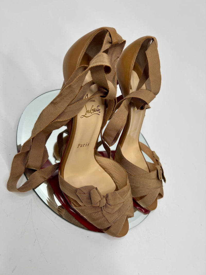 Christian Louboutin Christeriva 100 Sandal (Size 39 / UK 6)