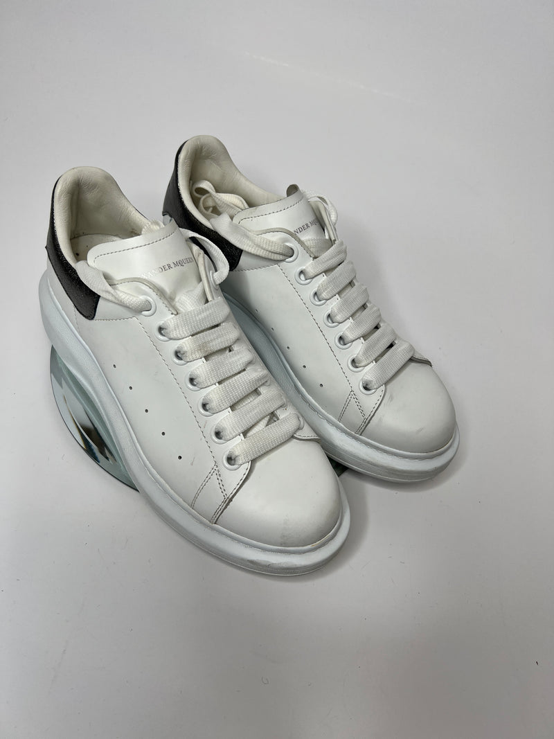 Alexander McQueen Runways (Size 39 / uk 6)