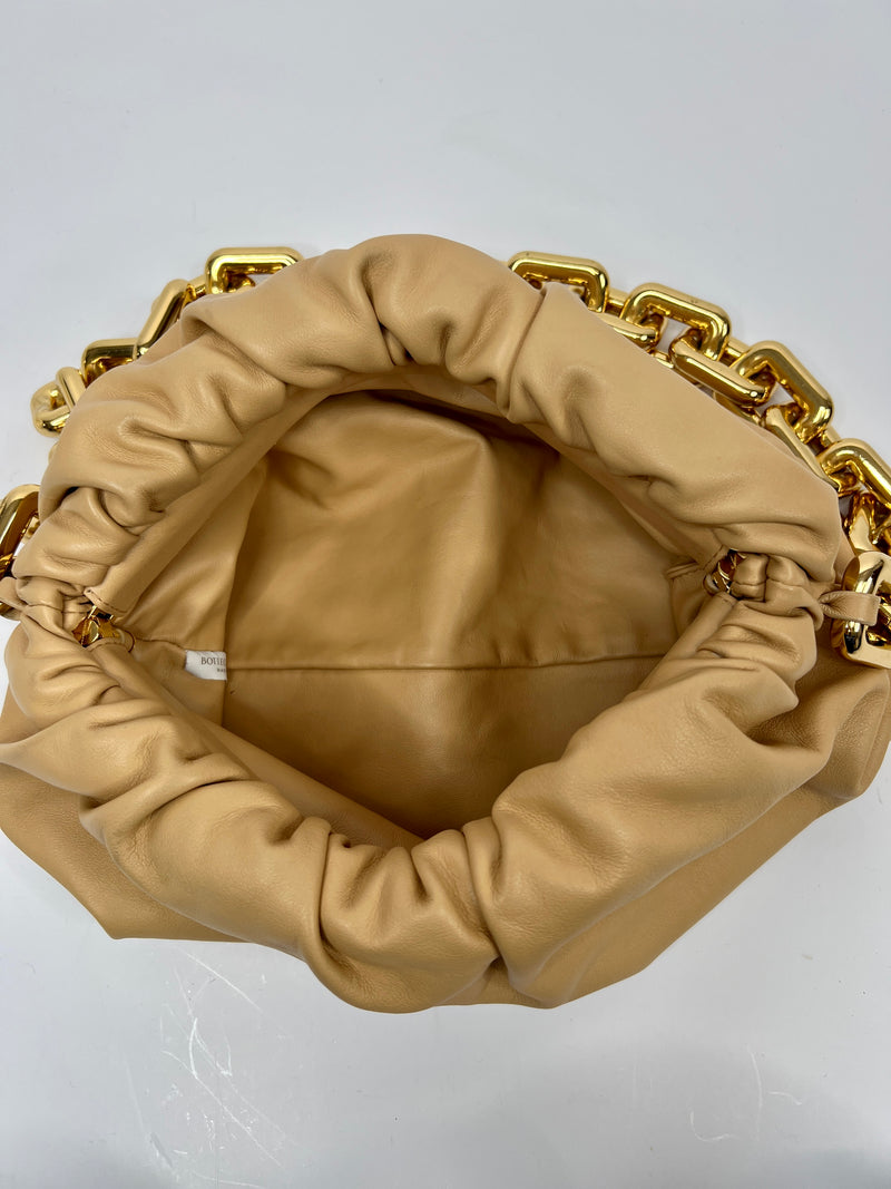 Bottega Veneta The Chain Pouch In Almond Leather