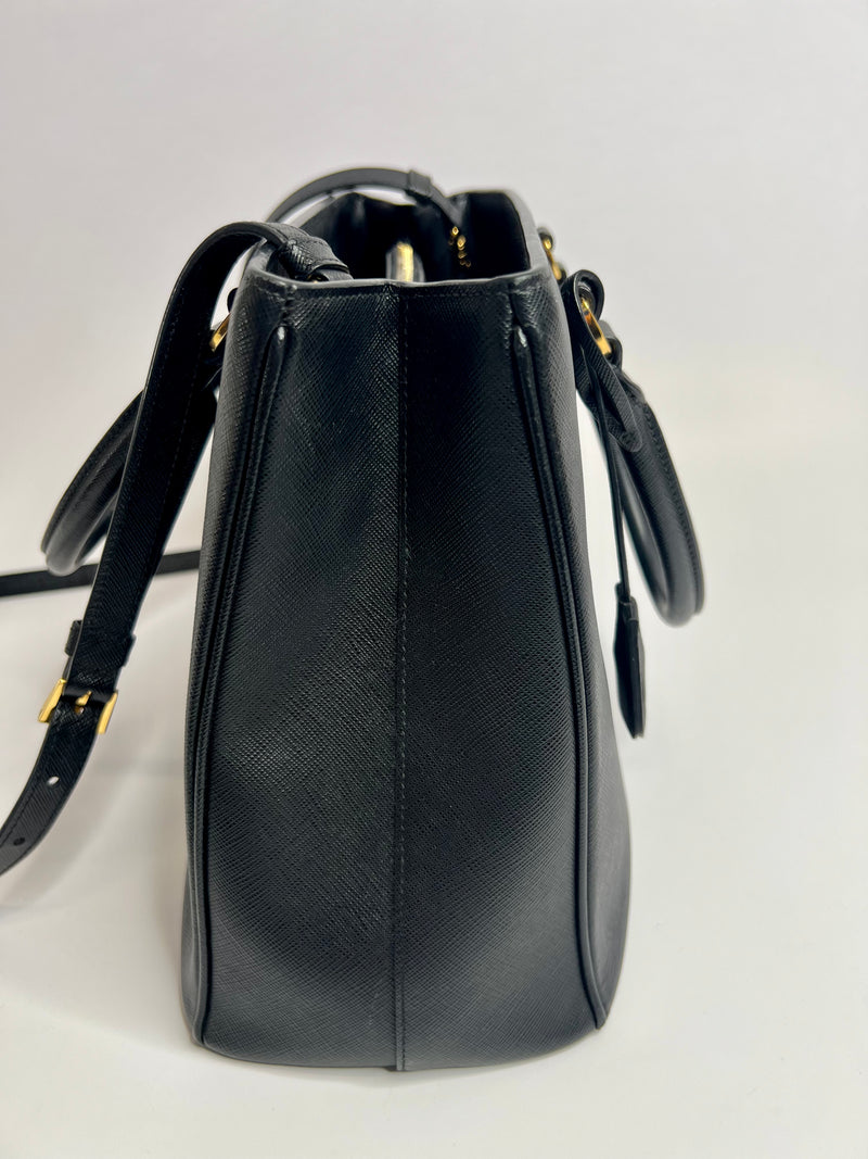 Prada Galleria Tote In Black Saffiano Leather