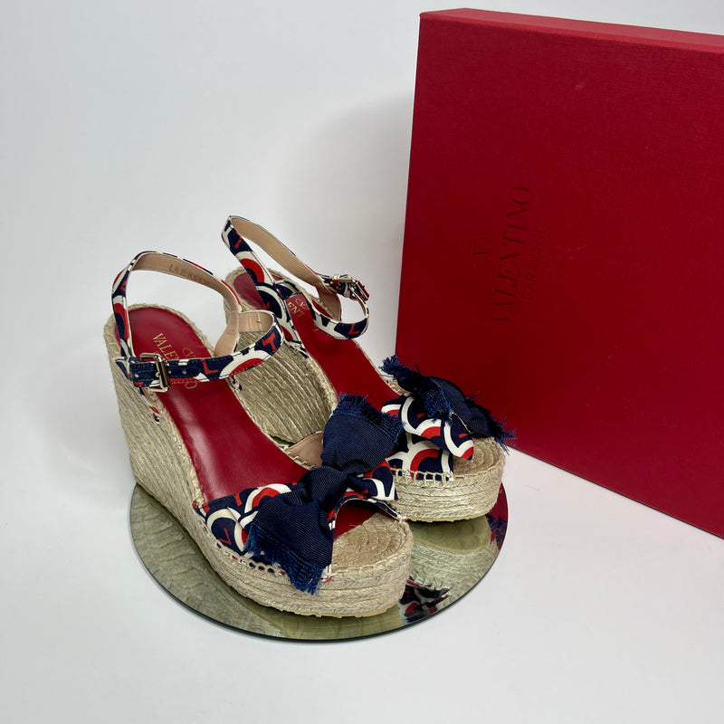Valentino Garavani Printed Twill Espadrille Wedges (Size 38 / UK 5)